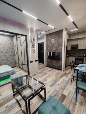 Monument Loft Apartment